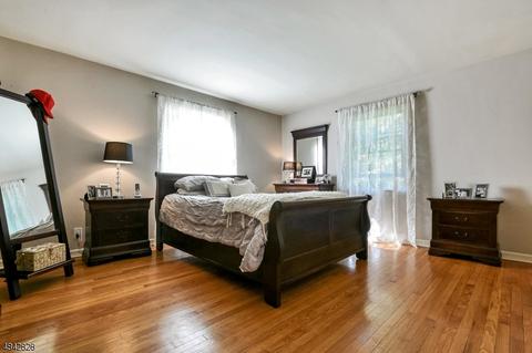 492 Pines Lake Dr, Wayne, NJ 07470 photo 18