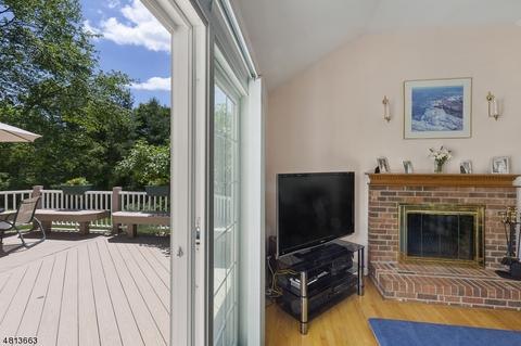 45 Devonshire Ln, Mendham, NJ 07945 photo 9