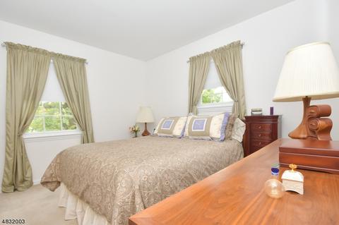 40 Hillside Ter, Wayne, NJ 07470 photo 14