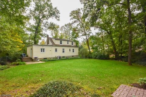 40 Hillside Ter, Wayne, NJ 07470 photo 2