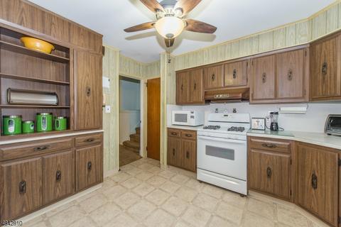 51 Seminole Ave, Wayne, NJ 07470 photo 4