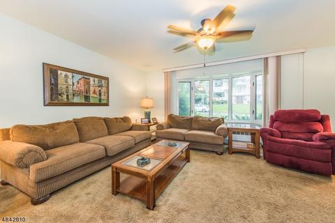 51 Seminole Ave, Wayne, NJ 07470 photo 3