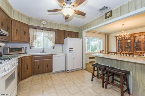 51 Seminole Ave, Wayne, NJ 07470 photo 5