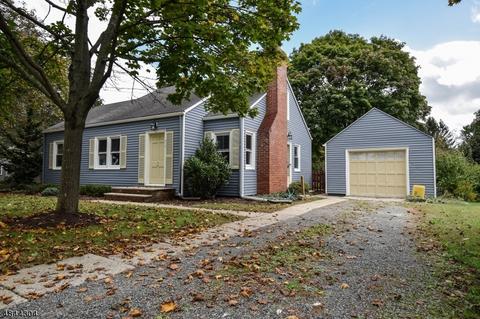 610 E Prospect St, Hackettstown, NJ 07840 photo 2