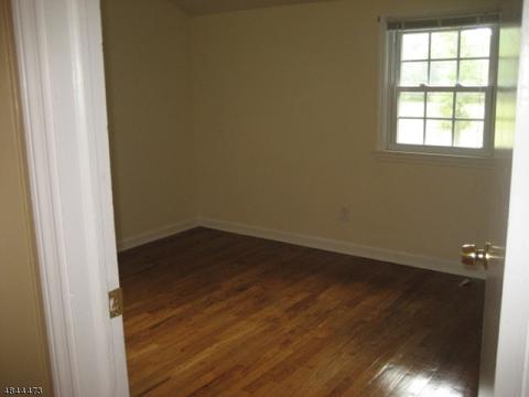 164 Willow Ave Ext, North Plainfield, NJ 07063 photo 11