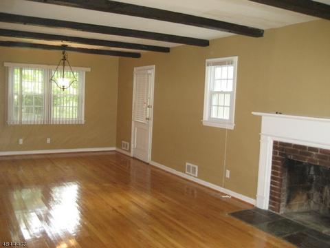 164 Willow Ave Ext, North Plainfield, NJ 07063 photo 3