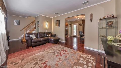 237 Garside Ave, Wayne, NJ 07470 photo 5
