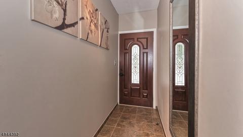 237 Garside Ave, Wayne, NJ 07470 photo 4