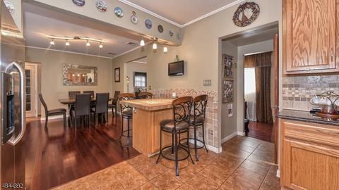 237 Garside Ave, Wayne, NJ 07470 photo 9