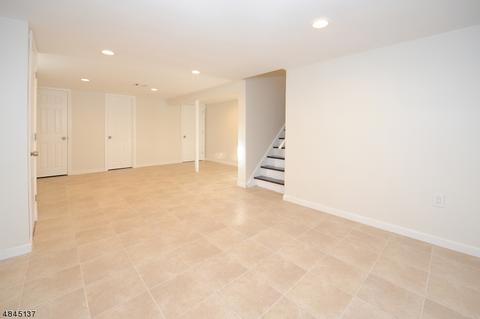 30 Deerfield Rd, Wayne, NJ 07470 photo 22