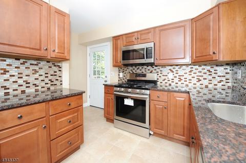 30 Deerfield Rd, Wayne, NJ 07470 photo 14
