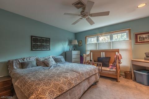 19 Torbet Dr, Wayne, NJ 07470 photo 11