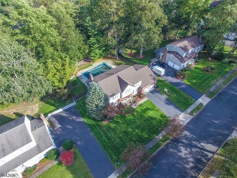 19 Torbet Dr, Wayne, NJ 07470 photo 4