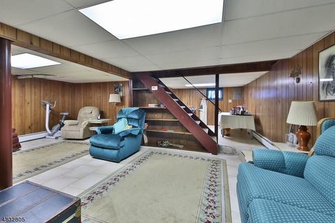 13 Alexander Ave, Wanaque Boro, NJ 07420 photo 17