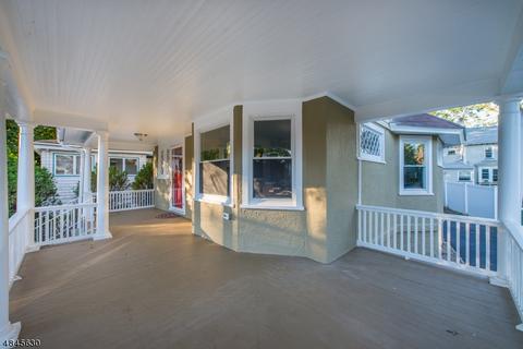 6 Cedar Ave, Montclair, NJ 07042 photo 3