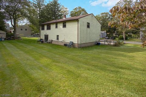 77 Hillside Ave, Dover, NJ 07801 photo 2