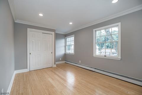 21 Almroth Dr, Wayne, NJ 07470 photo 20