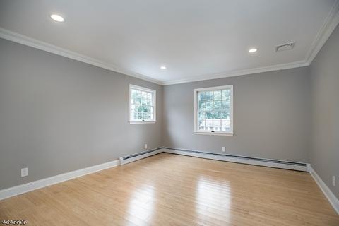 21 Almroth Dr, Wayne, NJ 07470 photo 21