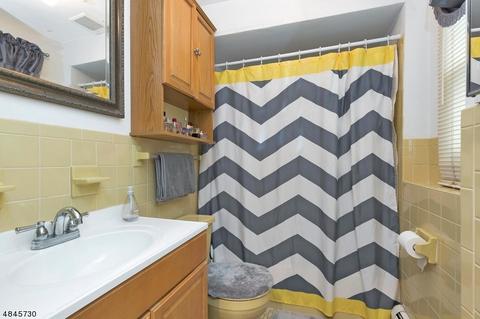 2587 Lori Ct, Union, NJ 07083 photo 19