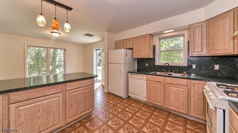 673 Berdan Ave, Wayne, NJ 07470 photo 17