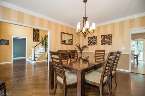 22 Danielle Dr, Wayne, NJ 07470 photo 9