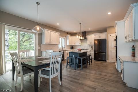 22 Danielle Dr, Wayne, NJ 07470 photo 12