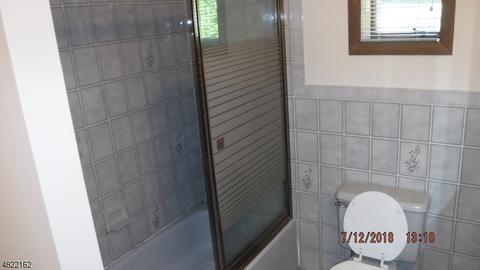 110 Colfax Rd, Wayne, NJ 07470 photo 15