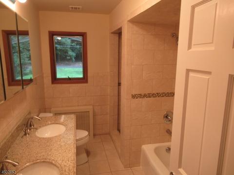 110 Colfax Rd, Wayne, NJ 07470 photo 13