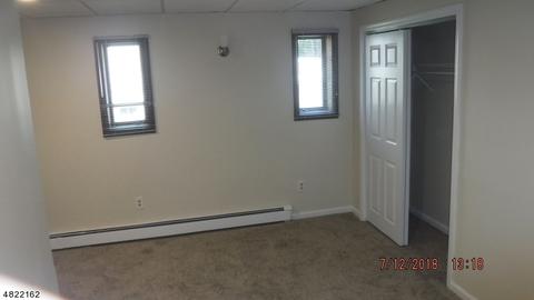 110 Colfax Rd, Wayne, NJ 07470 photo 12