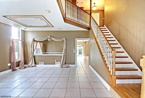 11 Stapleton Ct, Bridgewater, NJ 08807 photo 7