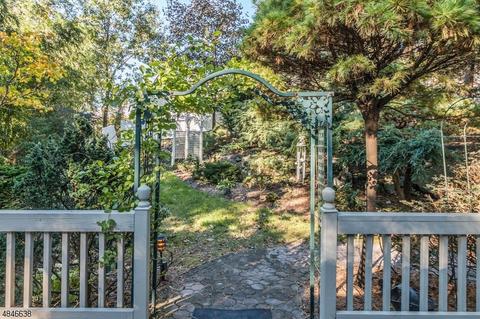 95 Jackson Ave, Wayne, NJ 07470 photo 24