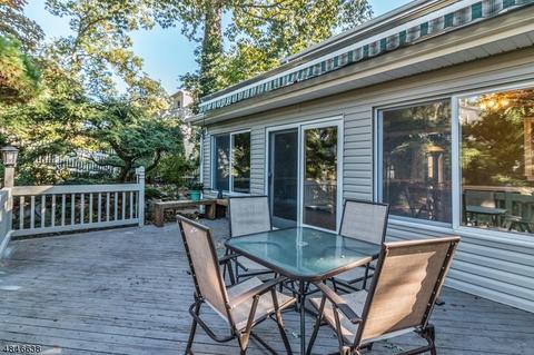 95 Jackson Ave, Wayne, NJ 07470 photo 18