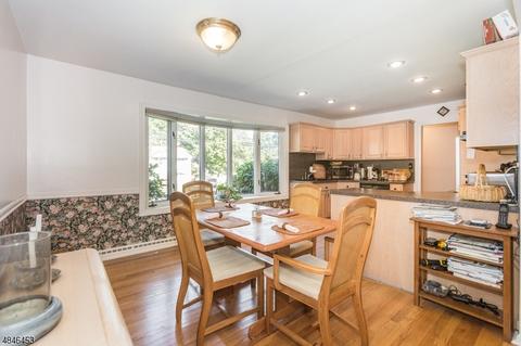 14 Linden Ln, Wayne, NJ 07470 photo 11