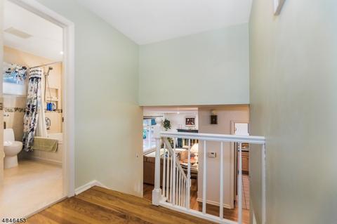14 Linden Ln, Wayne, NJ 07470 photo 17