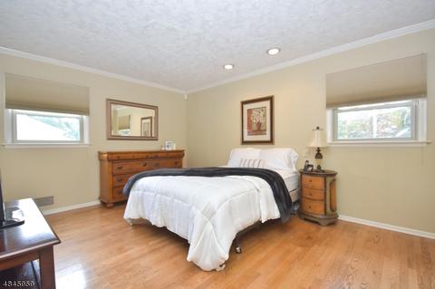 27 Andover Dr, Wayne, NJ 07470 photo 12