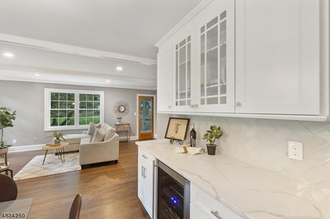 10 Larson Ln, Warren, NJ 07059 photo 8