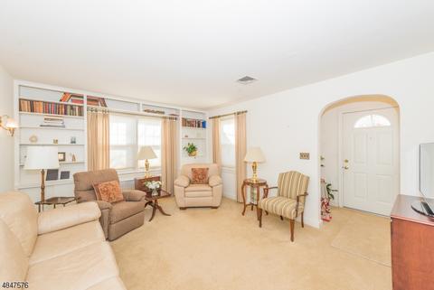 53 Post St, Haledon, NJ 07508 photo 2