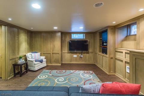 152 Christopher St, Montclair, NJ 07042 photo 19