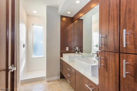 152 Christopher St, Montclair, NJ 07042 photo 11
