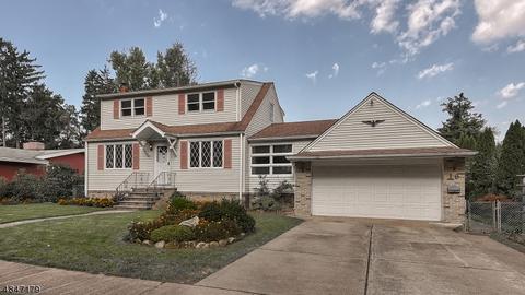 16 Chandler Dr, Wayne, NJ 07470 photo 2