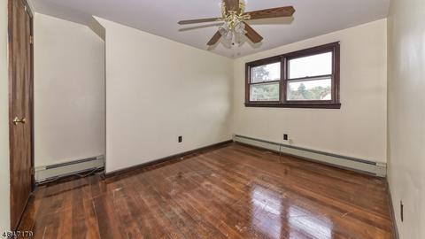 16 Chandler Dr, Wayne, NJ 07470 photo 14
