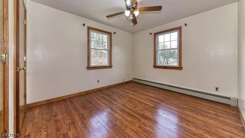 16 Chandler Dr, Wayne, NJ 07470 photo 9
