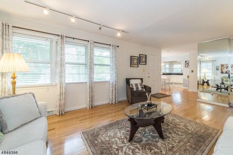 68 Spruce Ter, Wayne, NJ 07470 photo 8