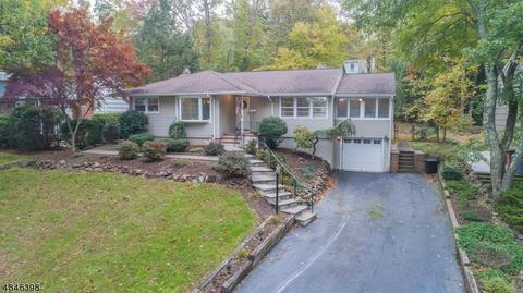 68 Spruce Ter, Wayne, NJ 07470 photo 1