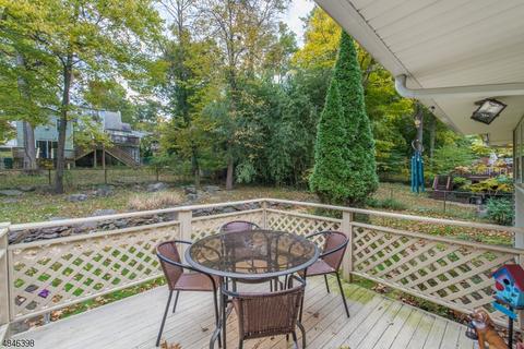 68 Spruce Ter, Wayne, NJ 07470 photo 17