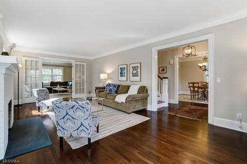 46 Elm St, Millburn, NJ 07041 photo 3