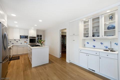 11 Ramsey Dr, Summit, NJ 07901 photo 8
