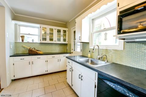 152 Daniel Ave, Rutherford, NJ 07070 photo 12