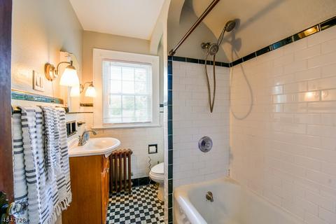 152 Daniel Ave, Rutherford, NJ 07070 photo 18