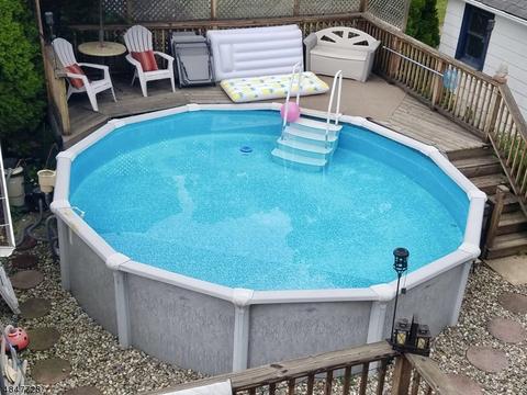 152 Daniel Ave, Rutherford, NJ 07070 photo 2